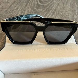 NEW LV SUNGLASSES